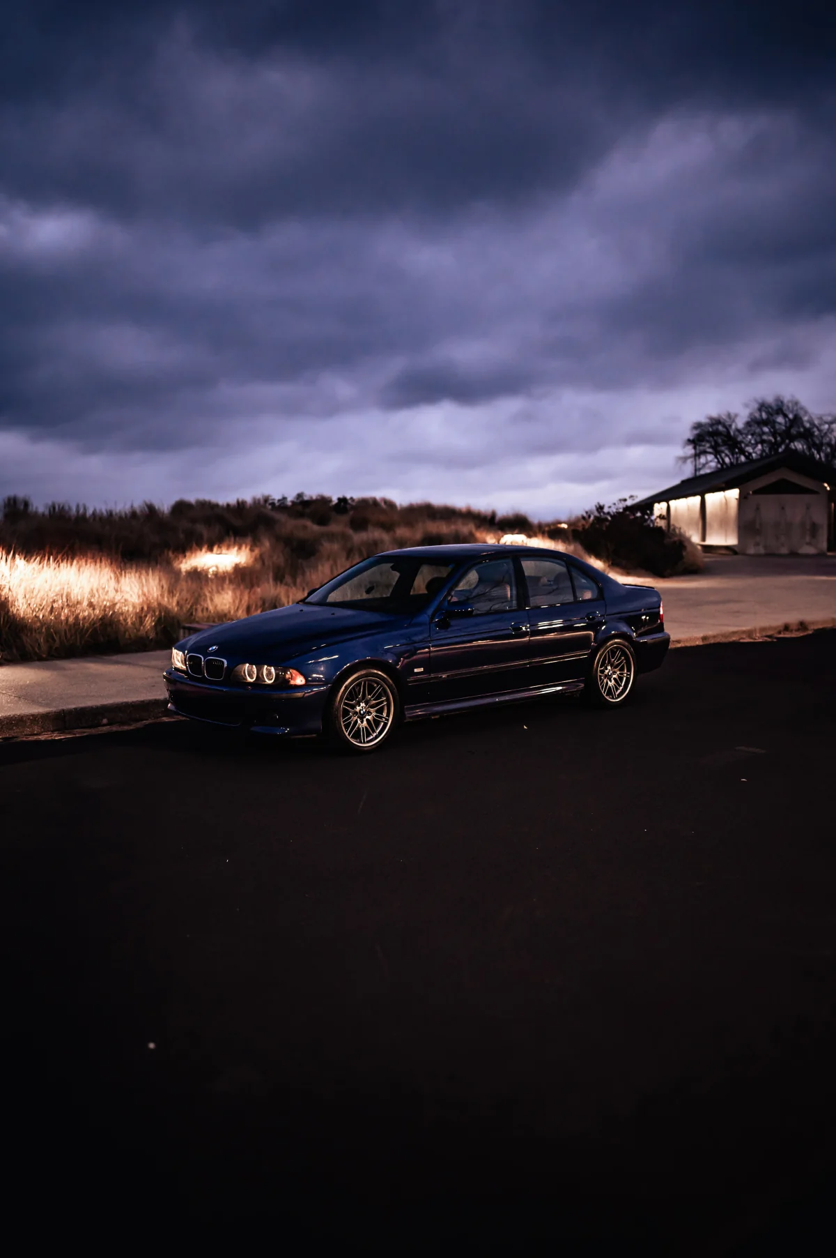 Le Mans Blue BMW E39 M5